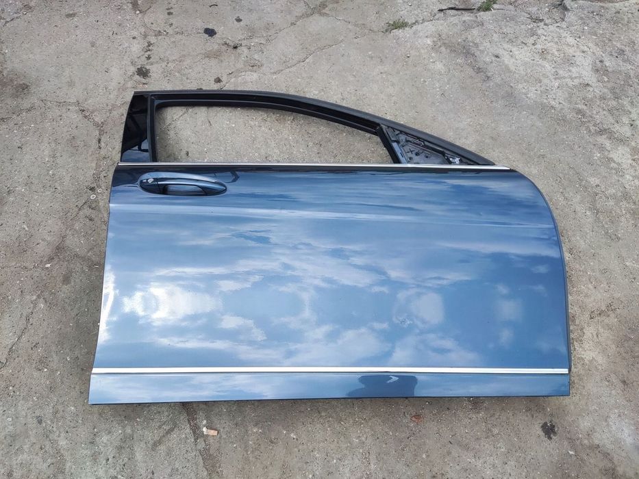 MERCEDES W204 LIFT C KLASA DRZWI PRAWE PRZEDNIE PRZÓD 755