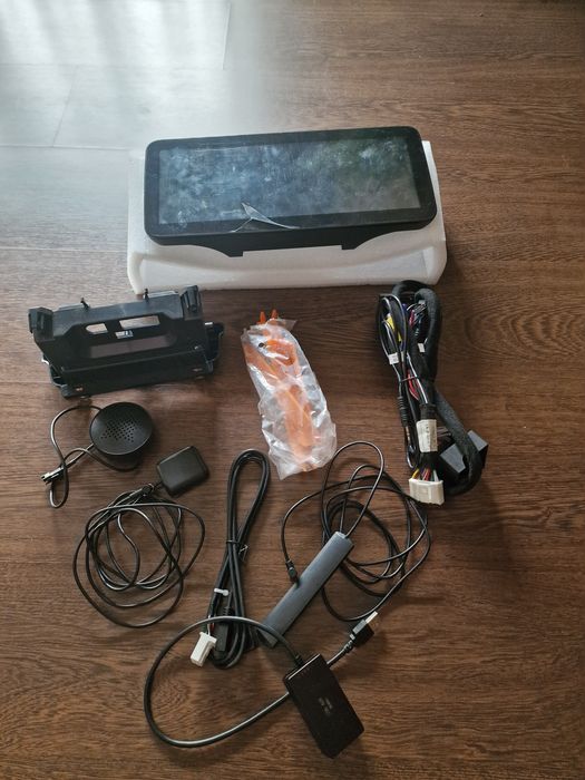 Car Multimedia Player 12.3 polegadas Android. Novo