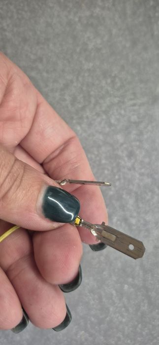 Cewka technogeneratora (tachometr) silnika pralki Beko