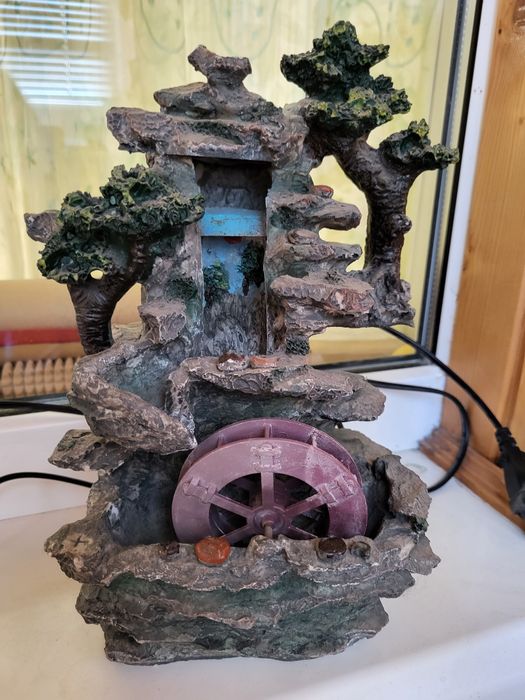 Декоративний водоспад з підсвіткою