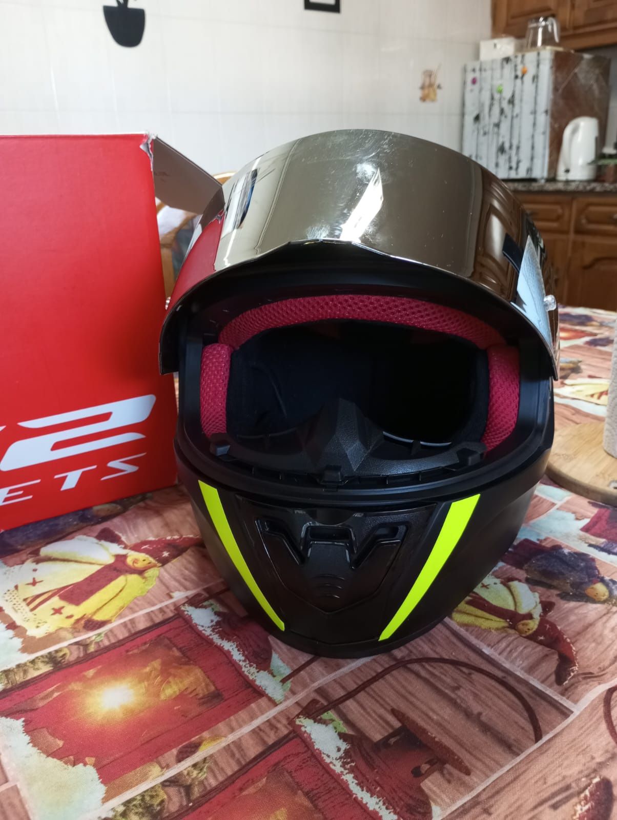 Vendo capacete como novo