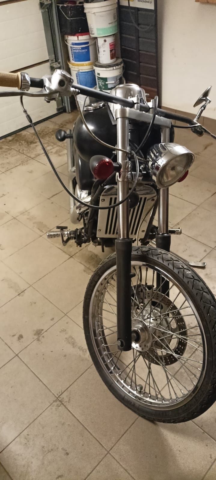 Bobber Custom Vulcan Vn 800  zamienie chętnie na złoto  585  750