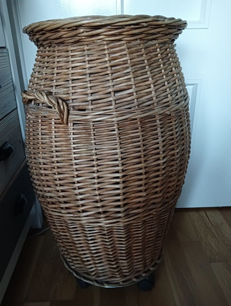 Kosz wiklinowy bieliżniak duży okrągły 62x36