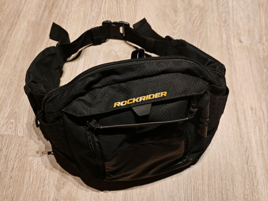 Nerka rowerowa MTB rockrider plecak szaszetka biodrowa.