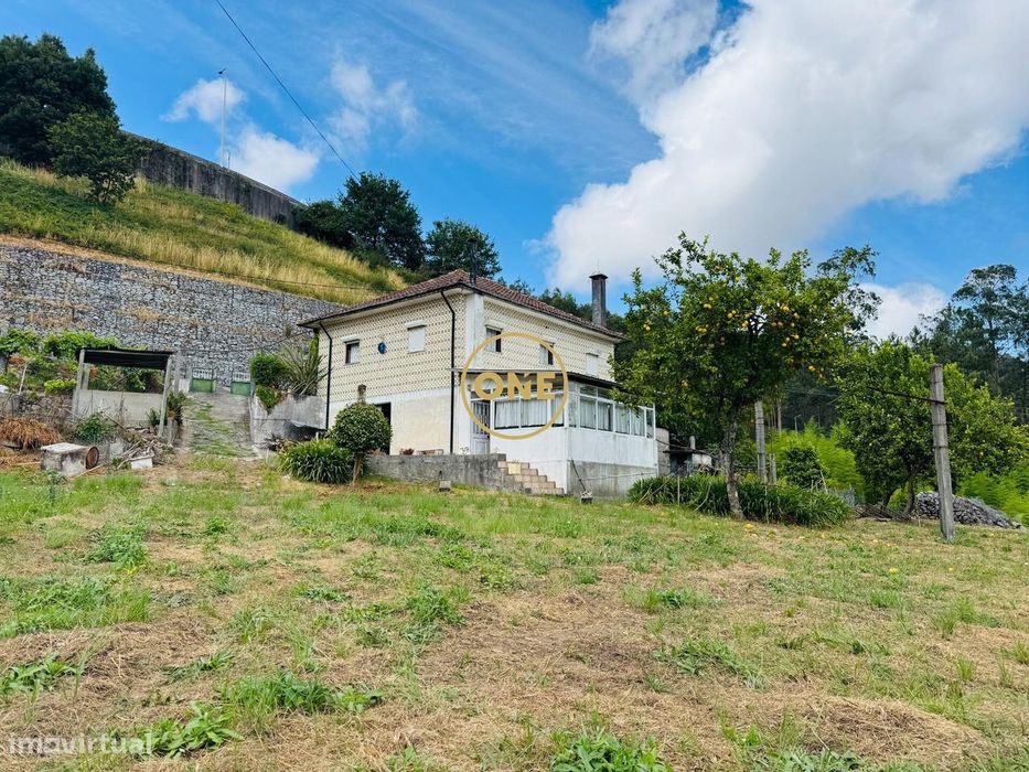 Moradia T3 em Vale de São Cosme, Famalicão