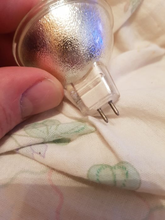 Żarówka halogenowa 20W 12V MR16 .