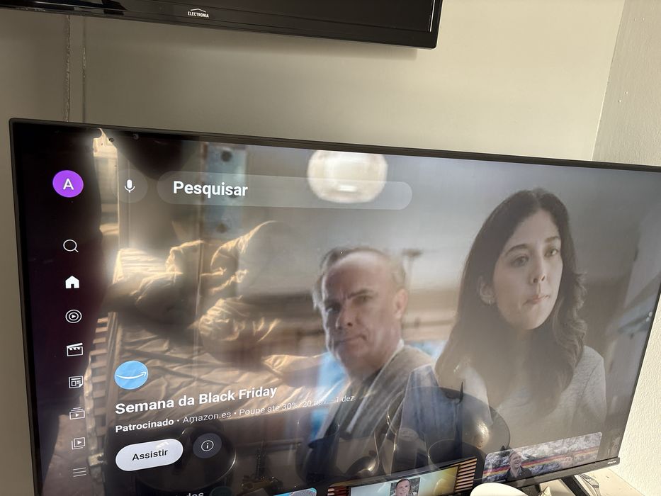 Tv 43 hisense novinha