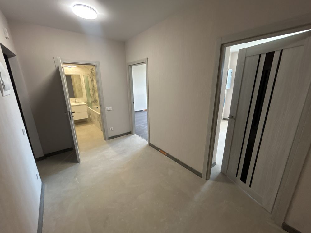 Продаж 1 кім кв з новим ремонтом  поряд м.Теремки
