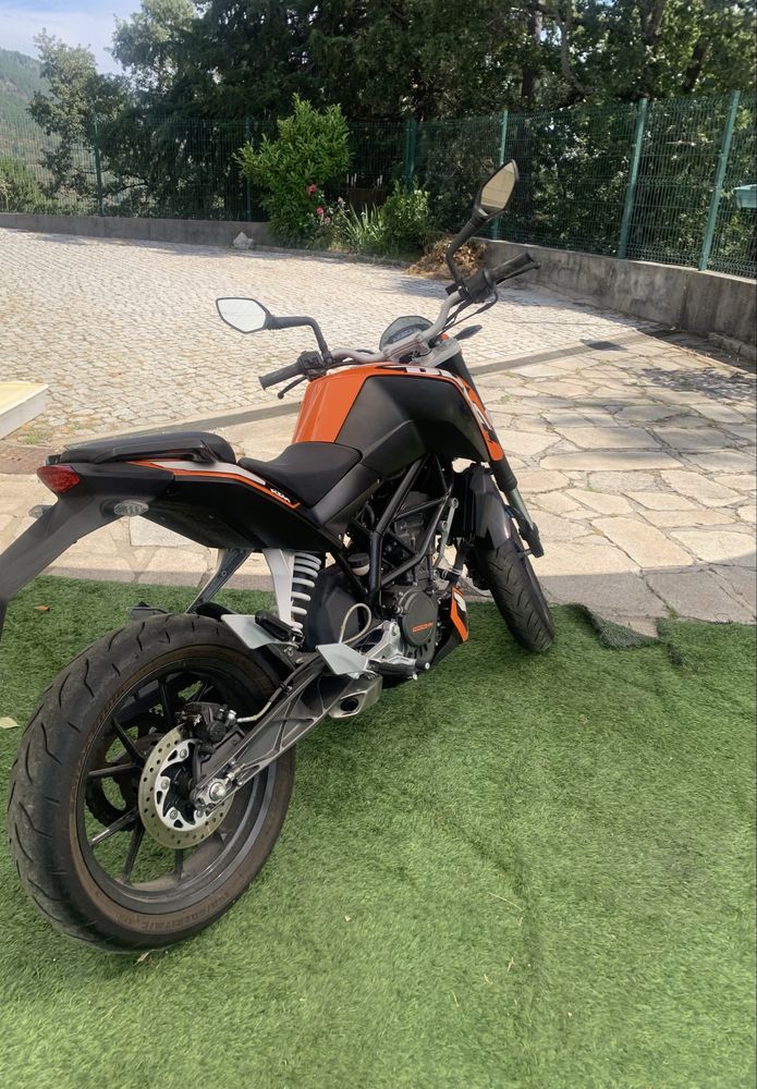 KTM DUKE 125  com 12505 km