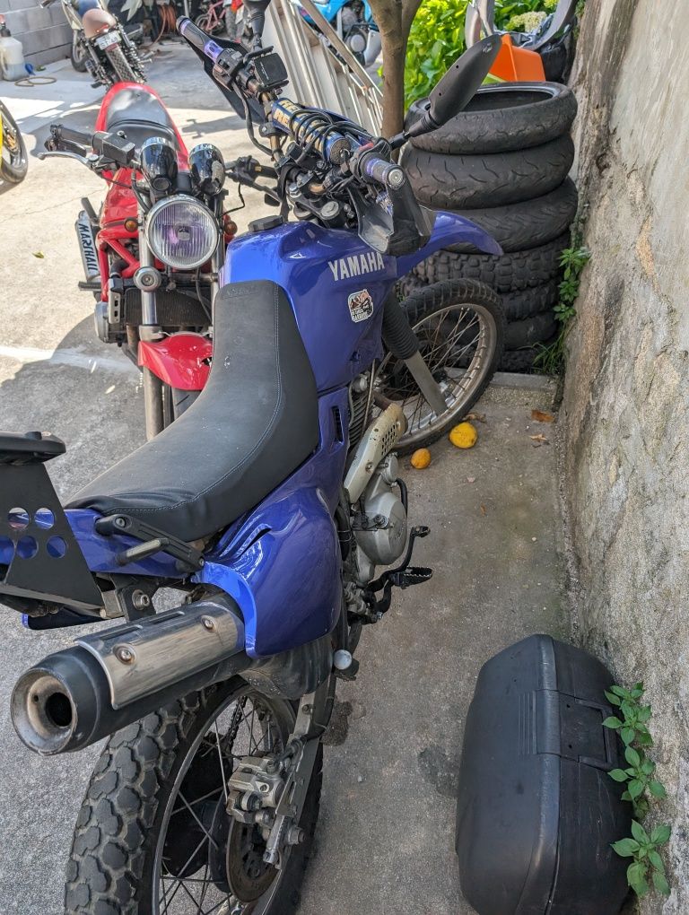 Yamaha xt600 acidentada