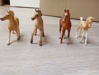 Źrebaki Schleich i Colletta