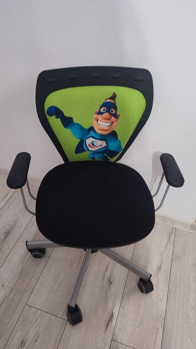 Krzesło obrotowe, fotel dla dziecka