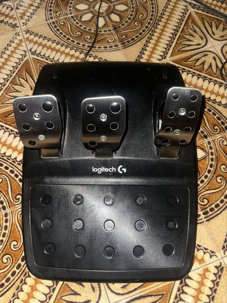 Logitech G29 + Shifter
