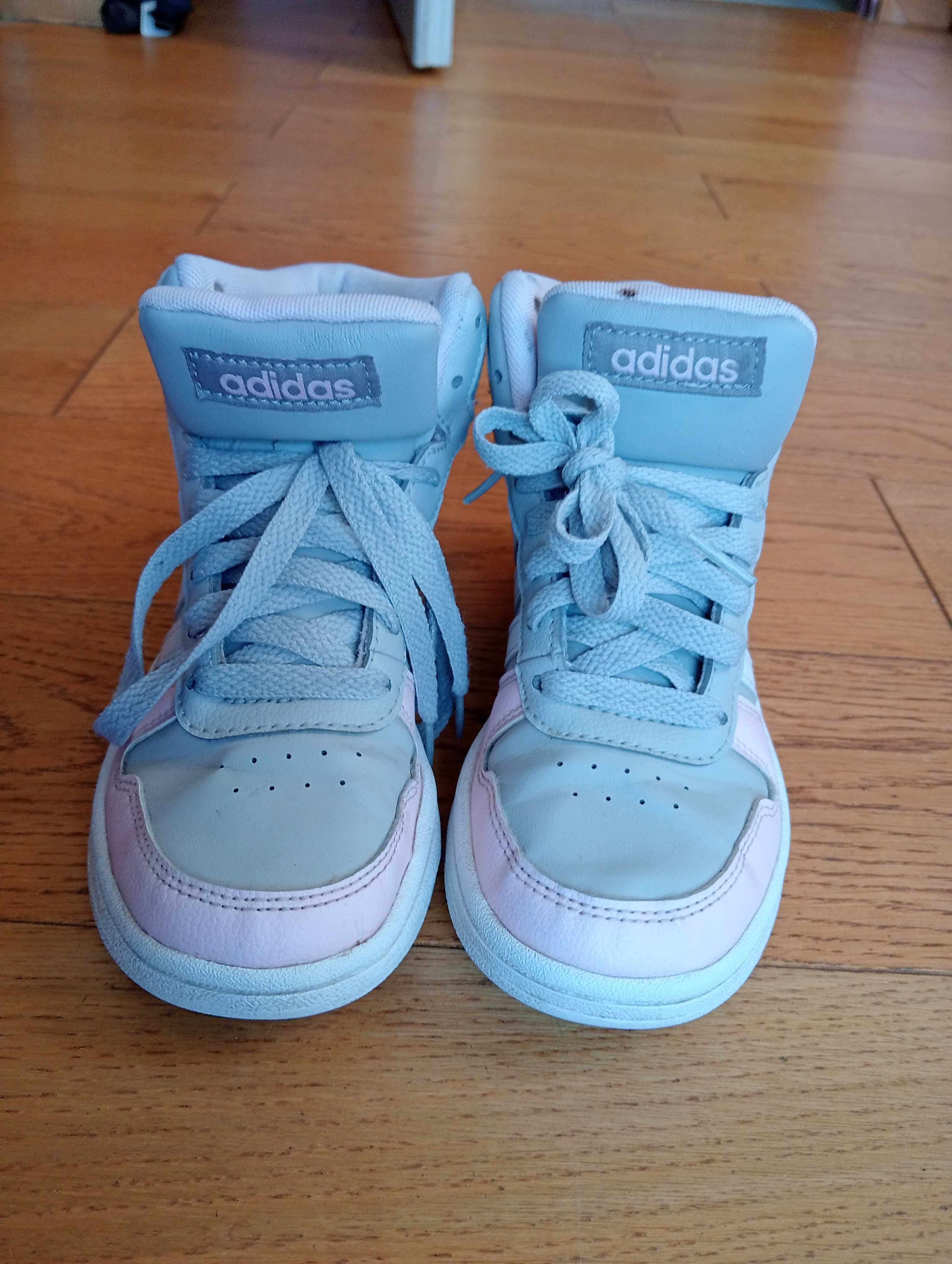 Buty dziecięce Adidas Hoops 32