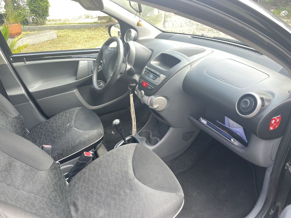 Peugeot 107 gasolina