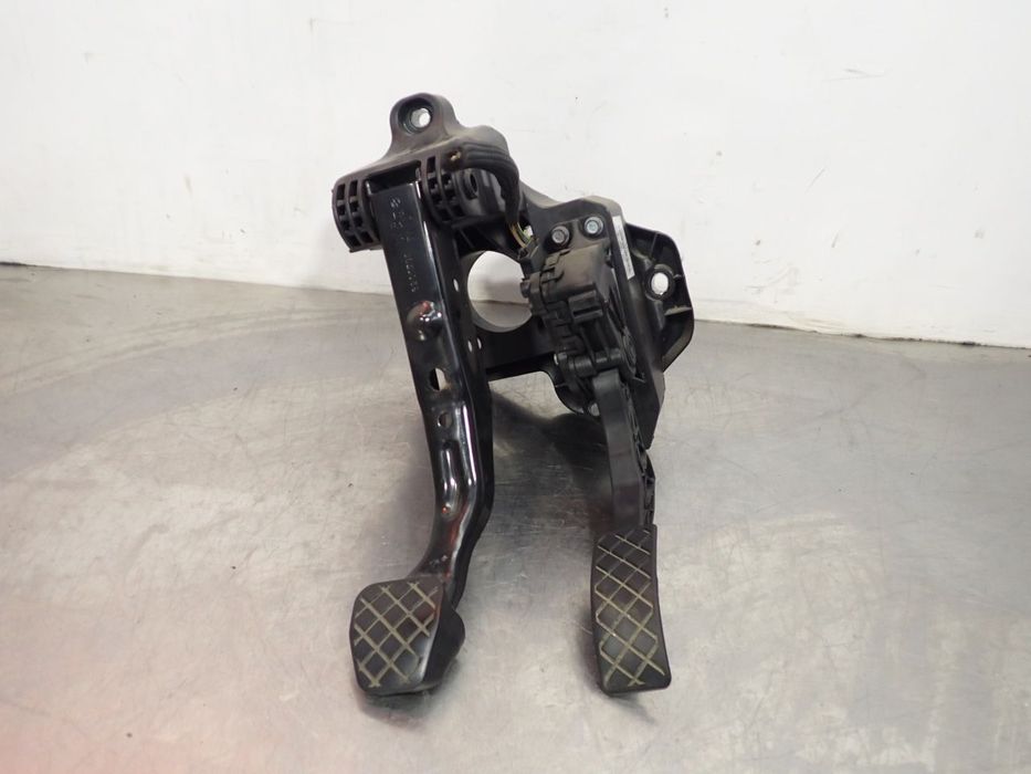 PEDAŁ HAMULCA GAZU SKODA ROOMSTER I LIFT 6Q1721503M   6R1721058D