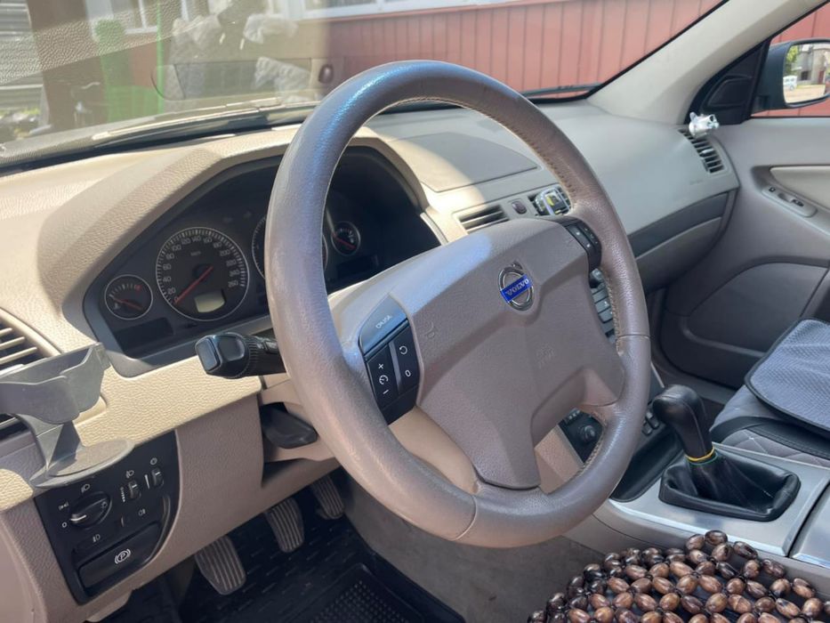 Volvo XC-90, 2.4D, 6-мех.