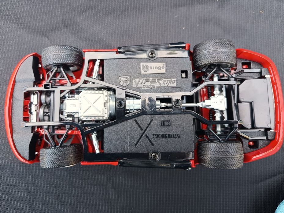 Model samochodu Dodge Viper 1:18