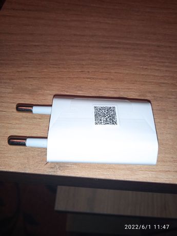 Оригинальный адаптер Apple USB Япония
