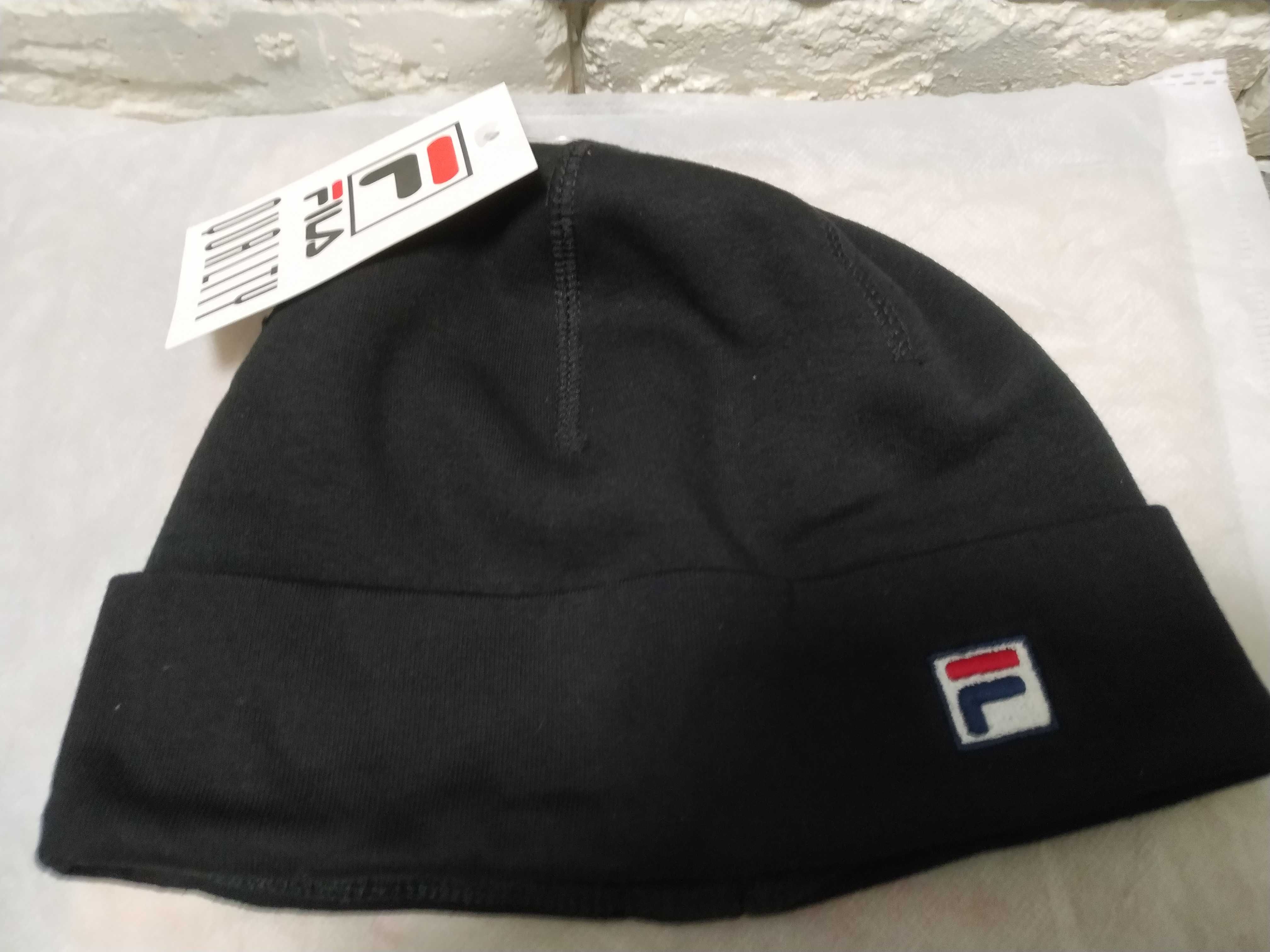 Продаж шапок .гарна ціна Bogner Bikkembergs Fila UGG Dsquared
