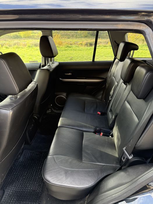 Suzuki Grand Vitara II 2.0 benzyna 140 KM Deluxe 2007 (salon Polska)