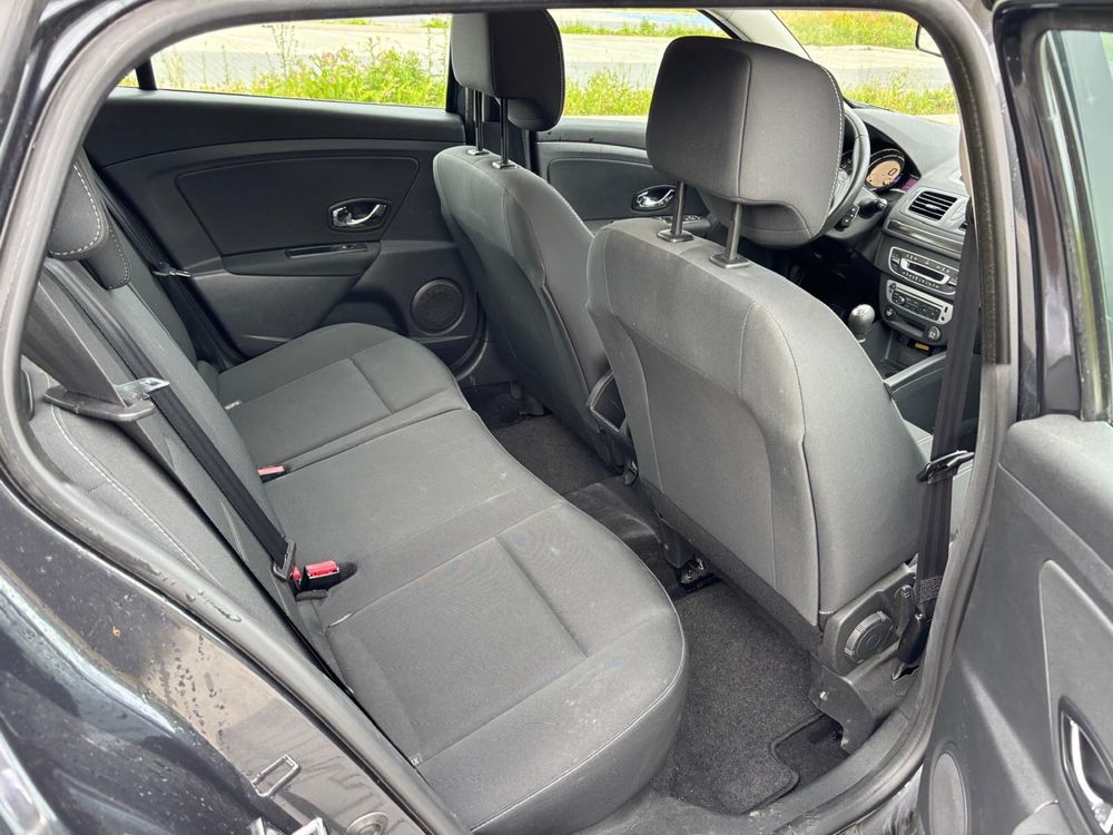 Sprzdam Renault Megane 1,2 benzyna