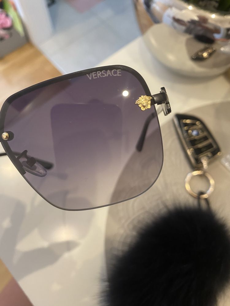 Versace okulary piekne i ponadczasowe