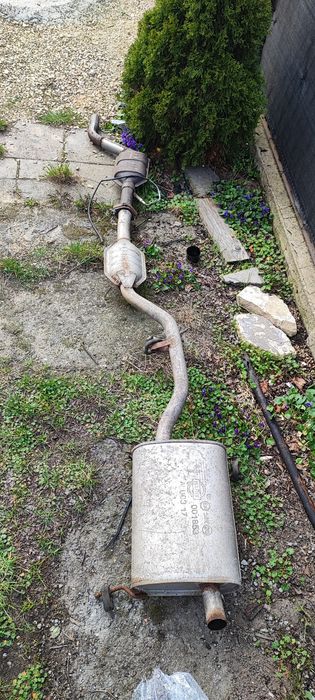 BMW E36 Wydech seryjny m42 m44 m43 4cyl r4 Tłumik kompletny tanio