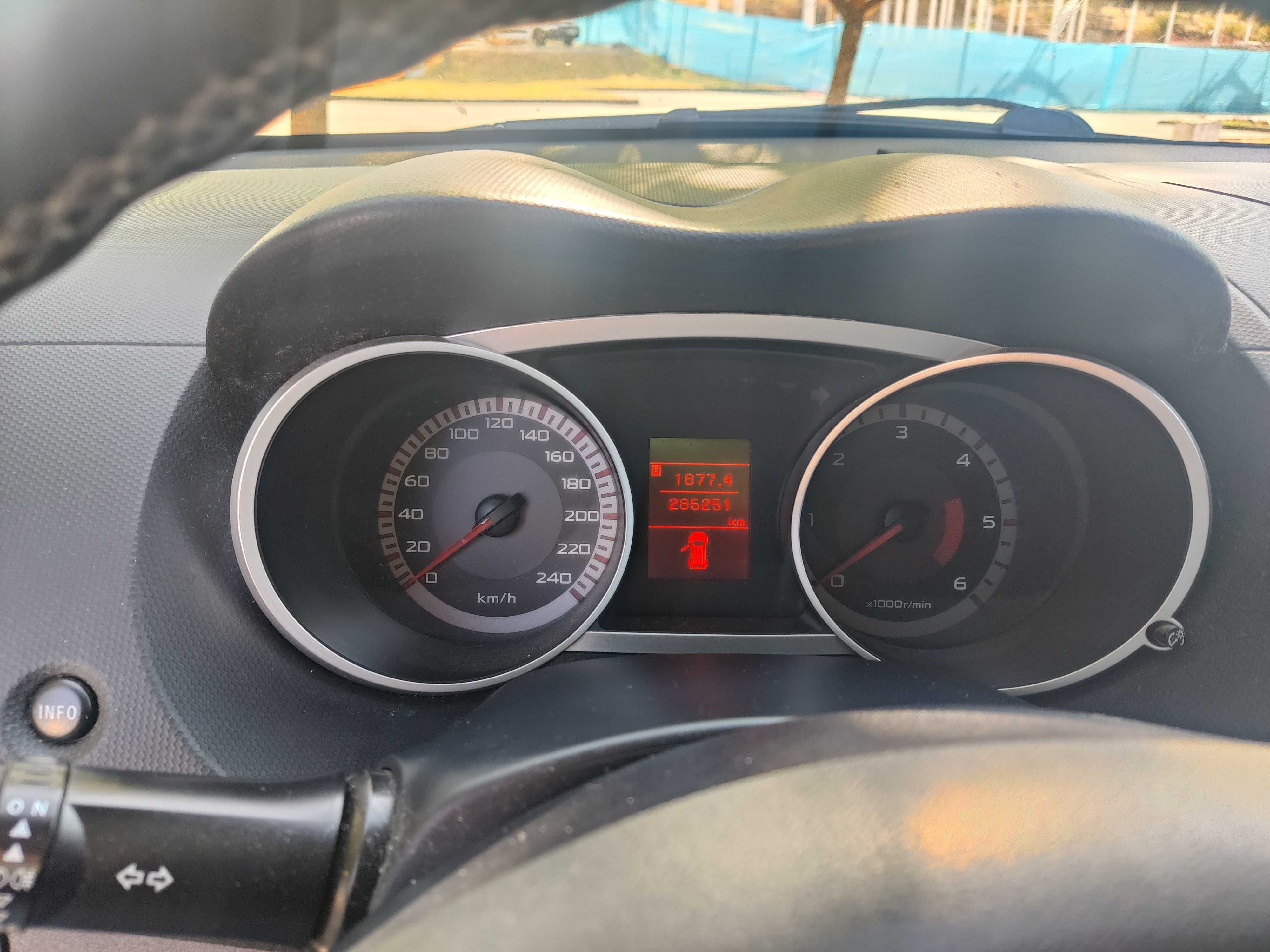 Mitsubishi Outlander 4WD