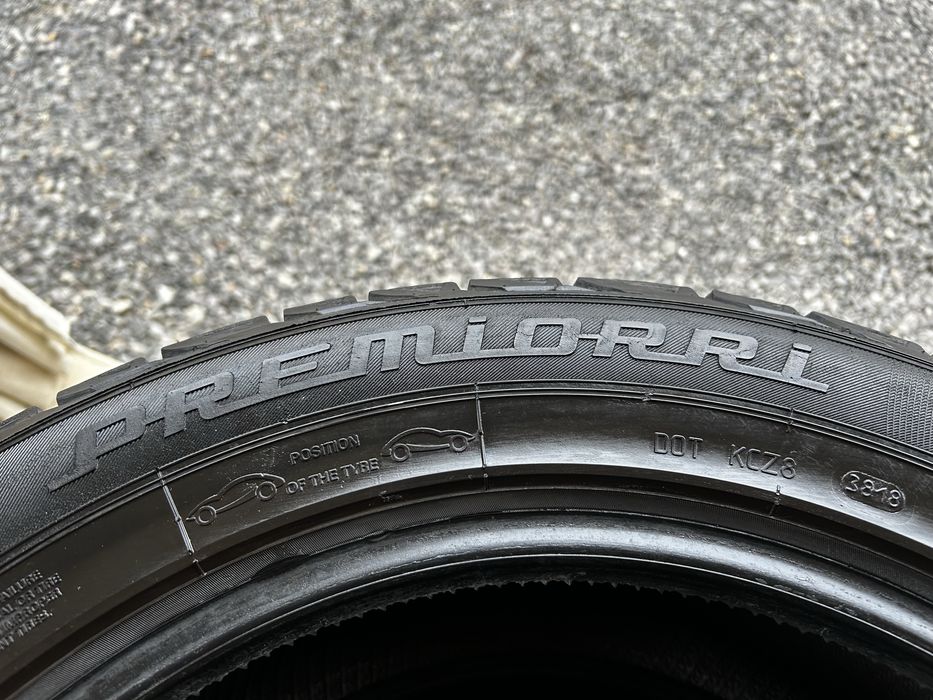 Резина Premiori 215*60 r17 зимова