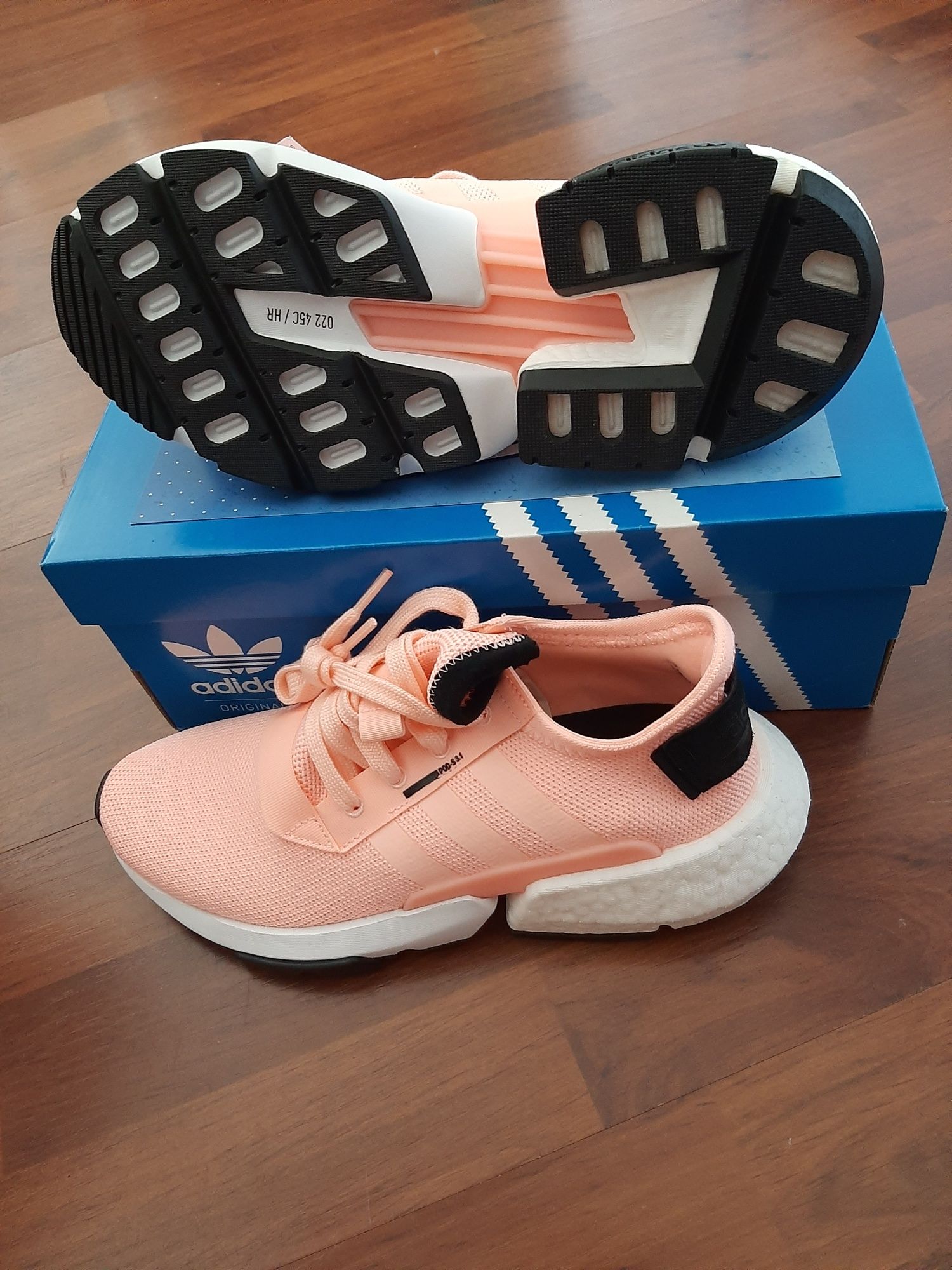 Ténis Adidas Pod S3.1