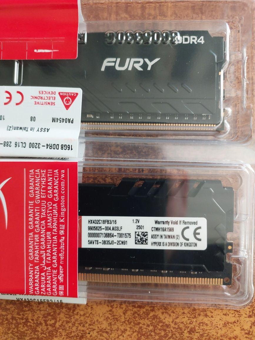 HyperX/Corsair  ddr4 32gd (2х16) 3200mhz