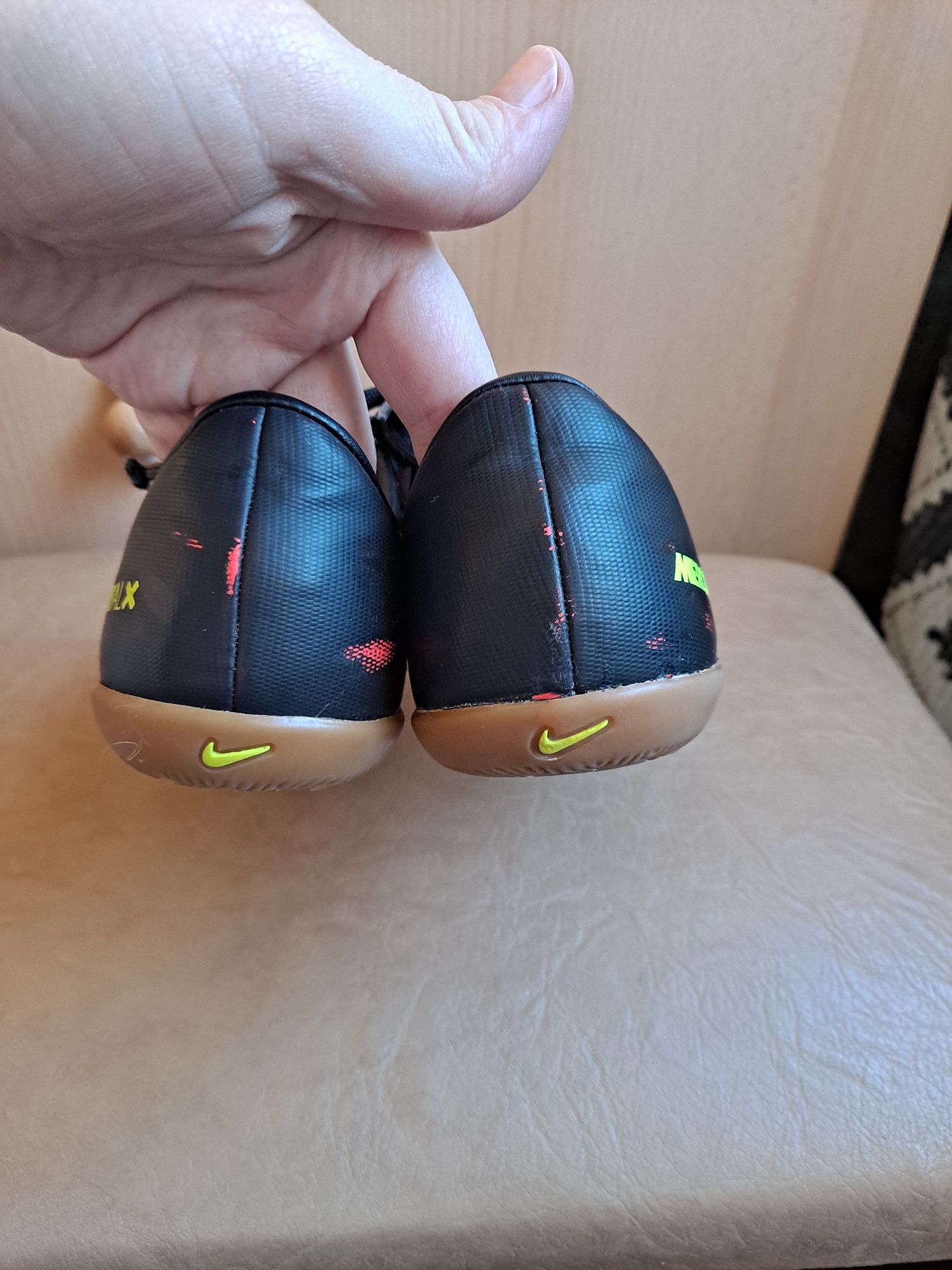 Dziecięce Nike r 31  wkładka 19 cm