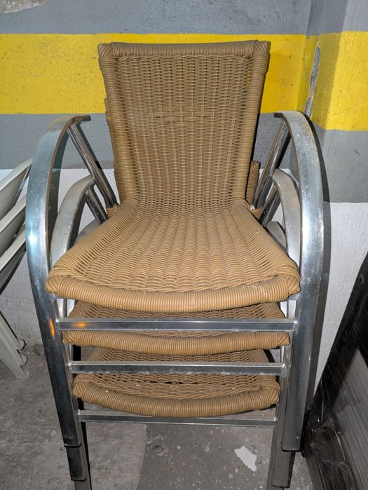 3 cadeiras de exterior