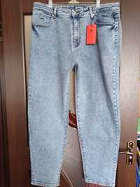Стрейчеві джинси мом р.42