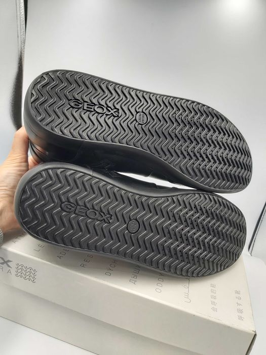 Nowe Buty GEOX RESPIRA sneakersy botki półbuty rozmiar 43