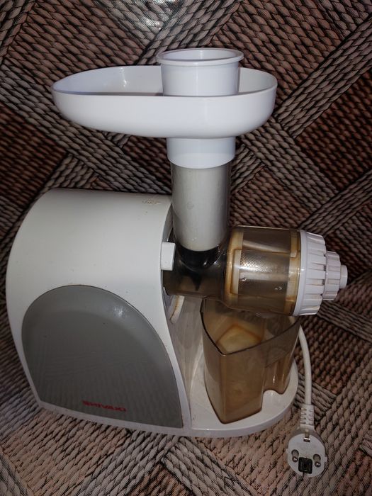 Cоковижималка шнекова SHIVAKI SJE-8311