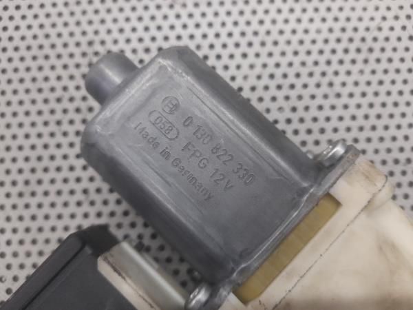 Elevador vidros trás esquerdo RENAULT Megane III Grandtour (KZ0/1)