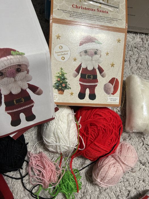 Набір доя вязання крючком Санта