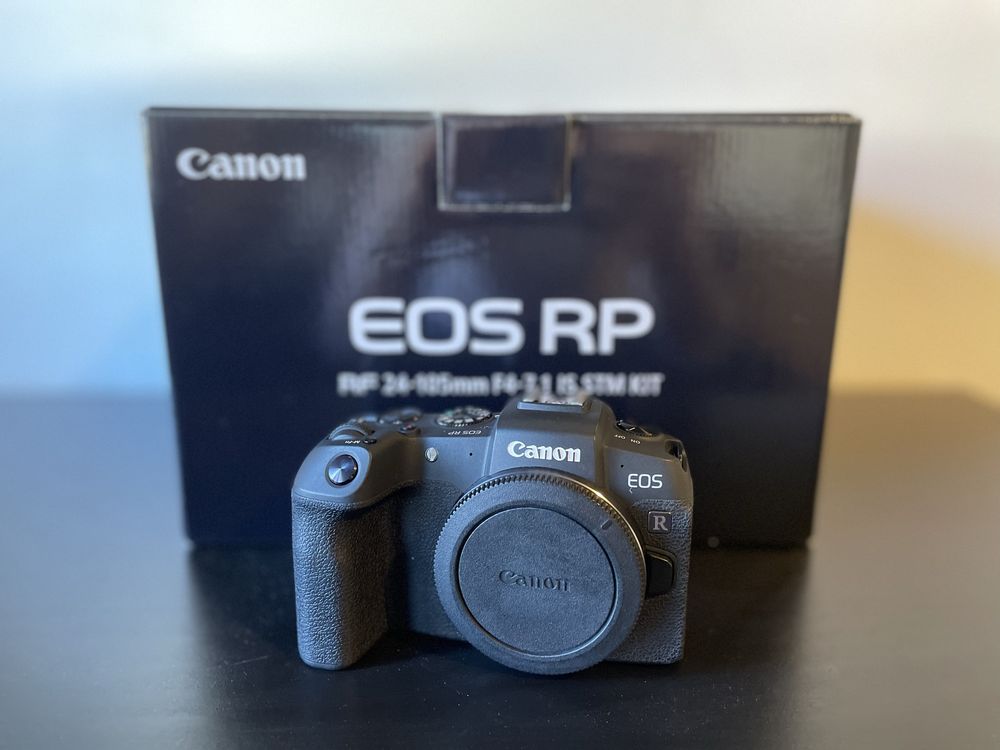 Maquina mirrorless Canon EOS RP