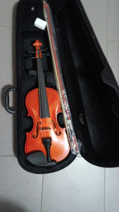 Violino3/4 nova!!!