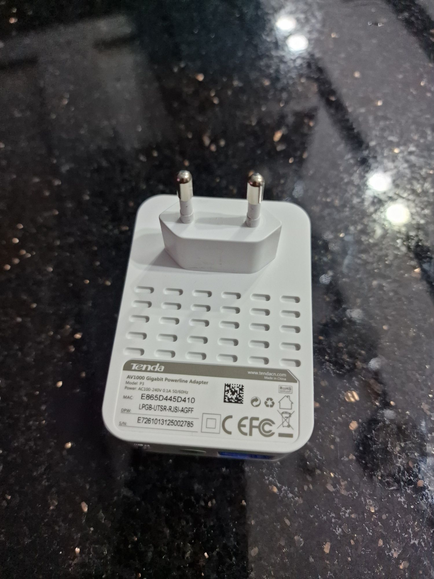 Transmiter sieciowy TENDA AV1000 P3 powerline adapter