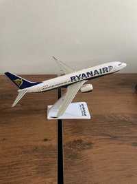 Model samolotu Boeing 737-800 Ryanair