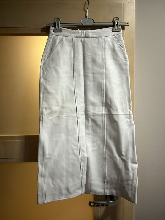 Spodnica “skórzana” biała długa