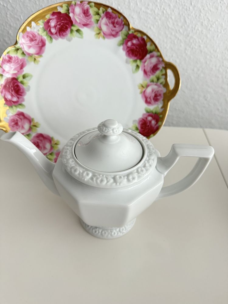 Porcelanowy dzbanek do herbaty imbryk Rosenthal Biała Maria