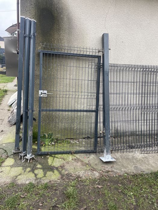 Furtka, ogrodzenie kojec.