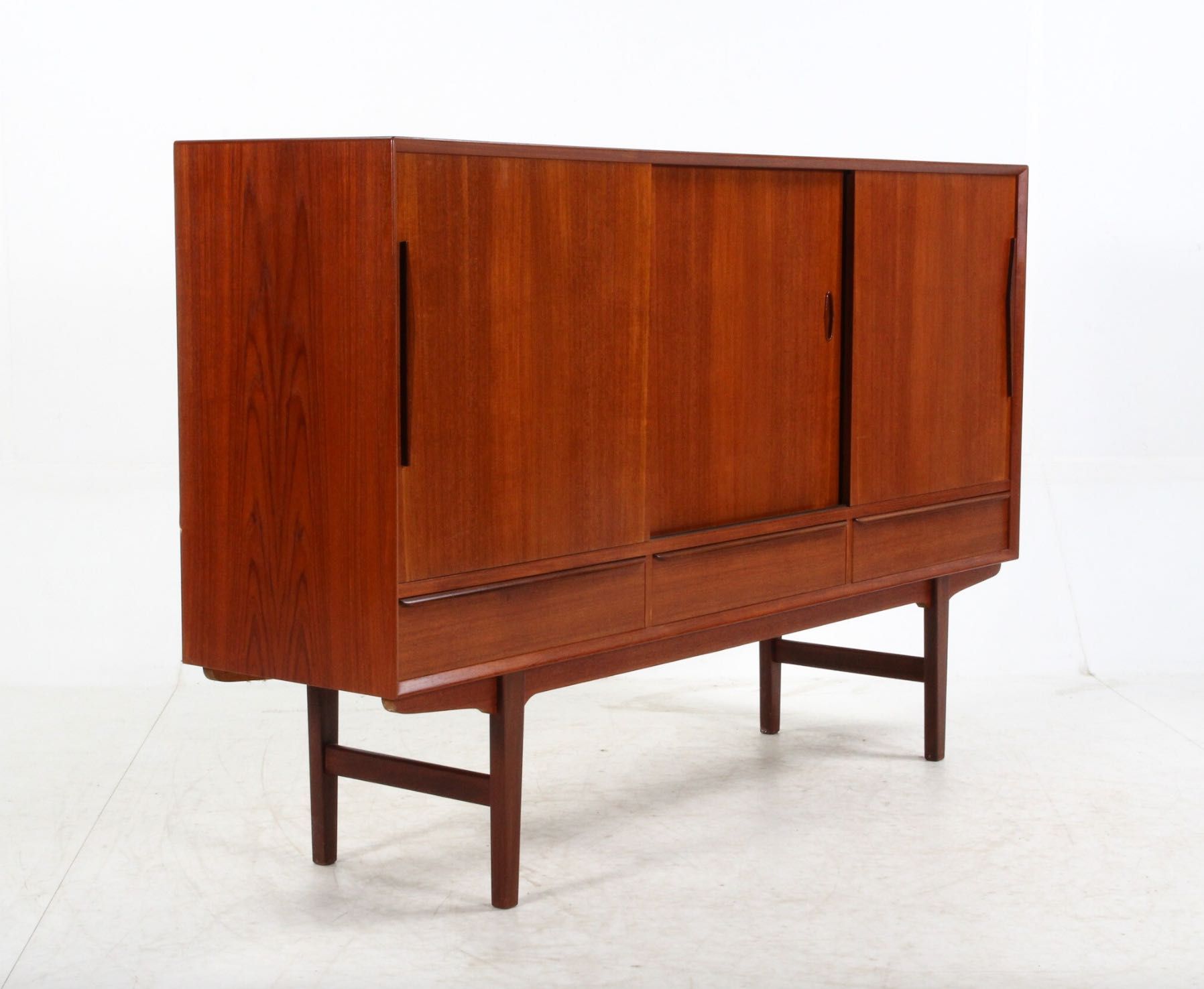 Komoda szafka highboard kredens tekowy - Dania lata 60-te vintage