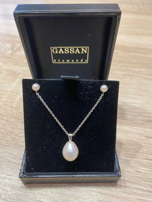 Підвіска та сережки біле золото 750 від люксового бренду Schoeffel