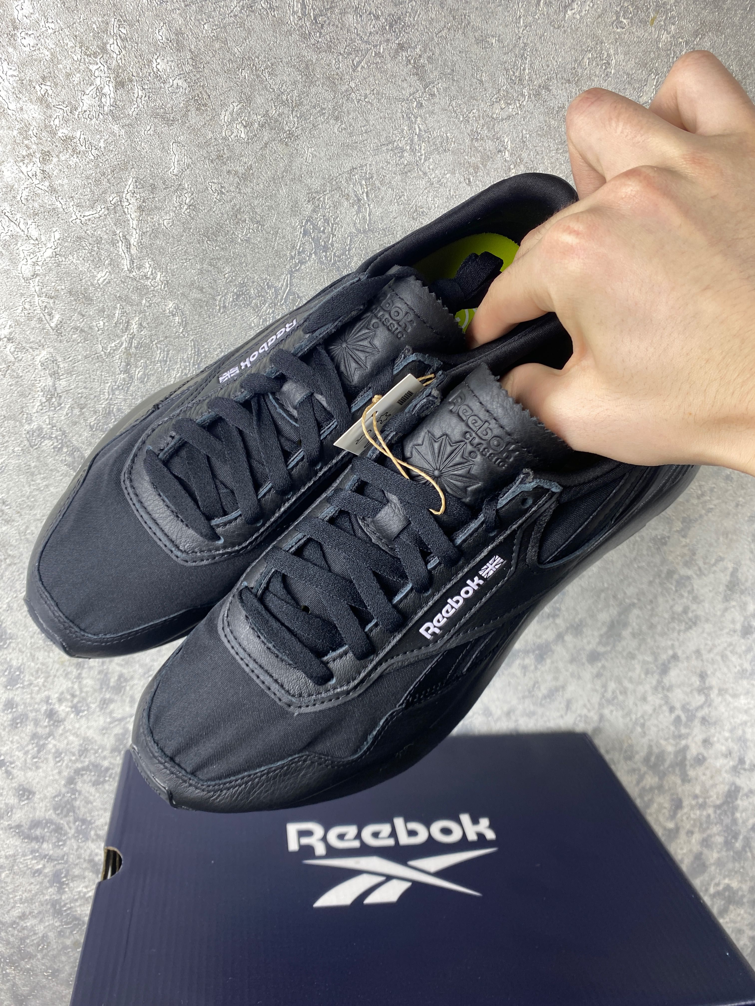 Мужские кожаные кроссовки Reebok Cl Legacy Az Black (27 см)