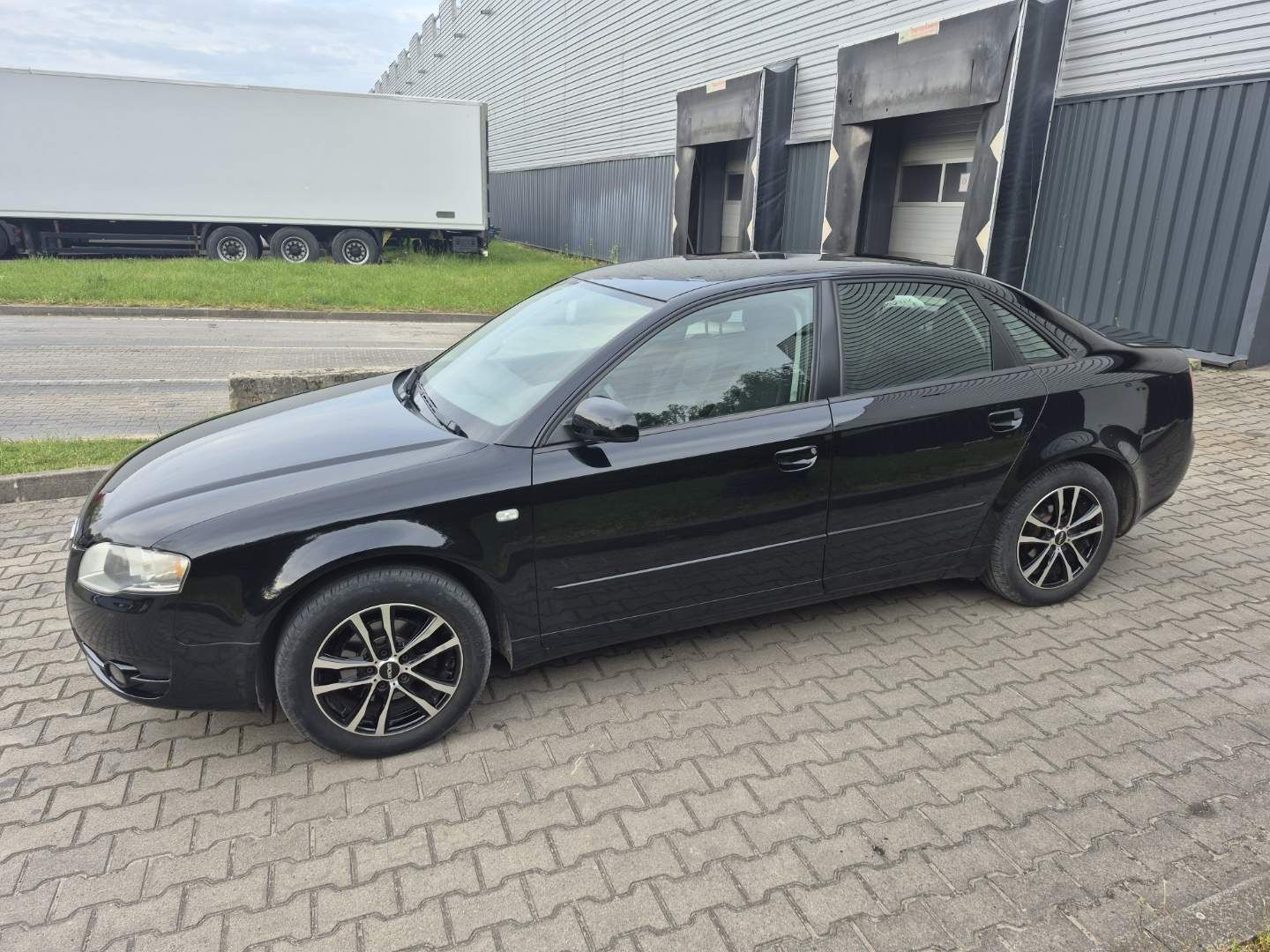 Audi A4 b7 1.6 MPI